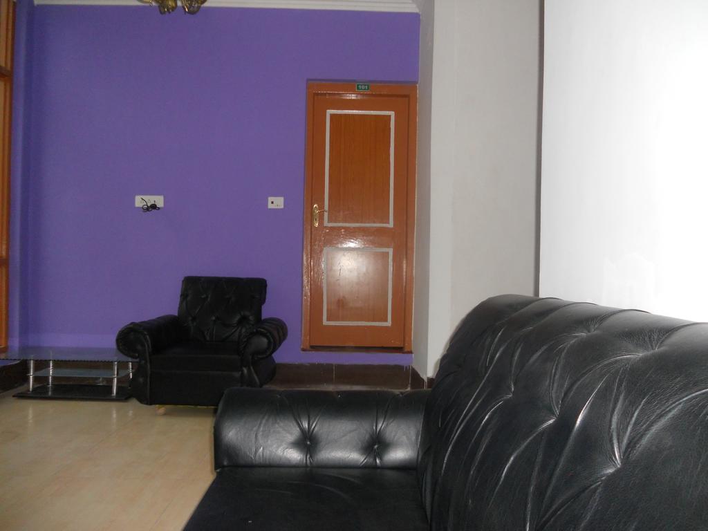 Hotel Royale Jannat Srīnagar Dış mekan fotoğraf